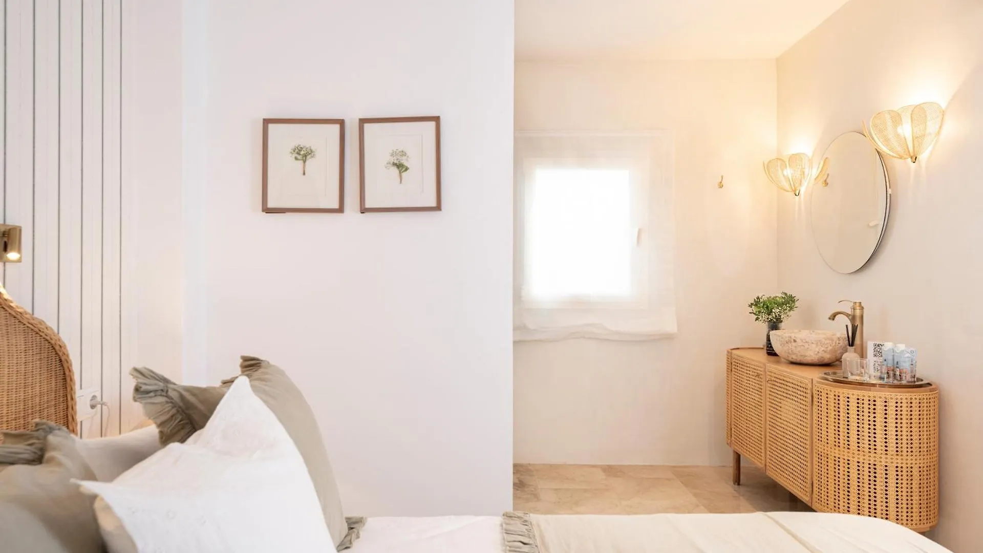Puerta De La Axarquia Hotel Boutique Velez Malaga
